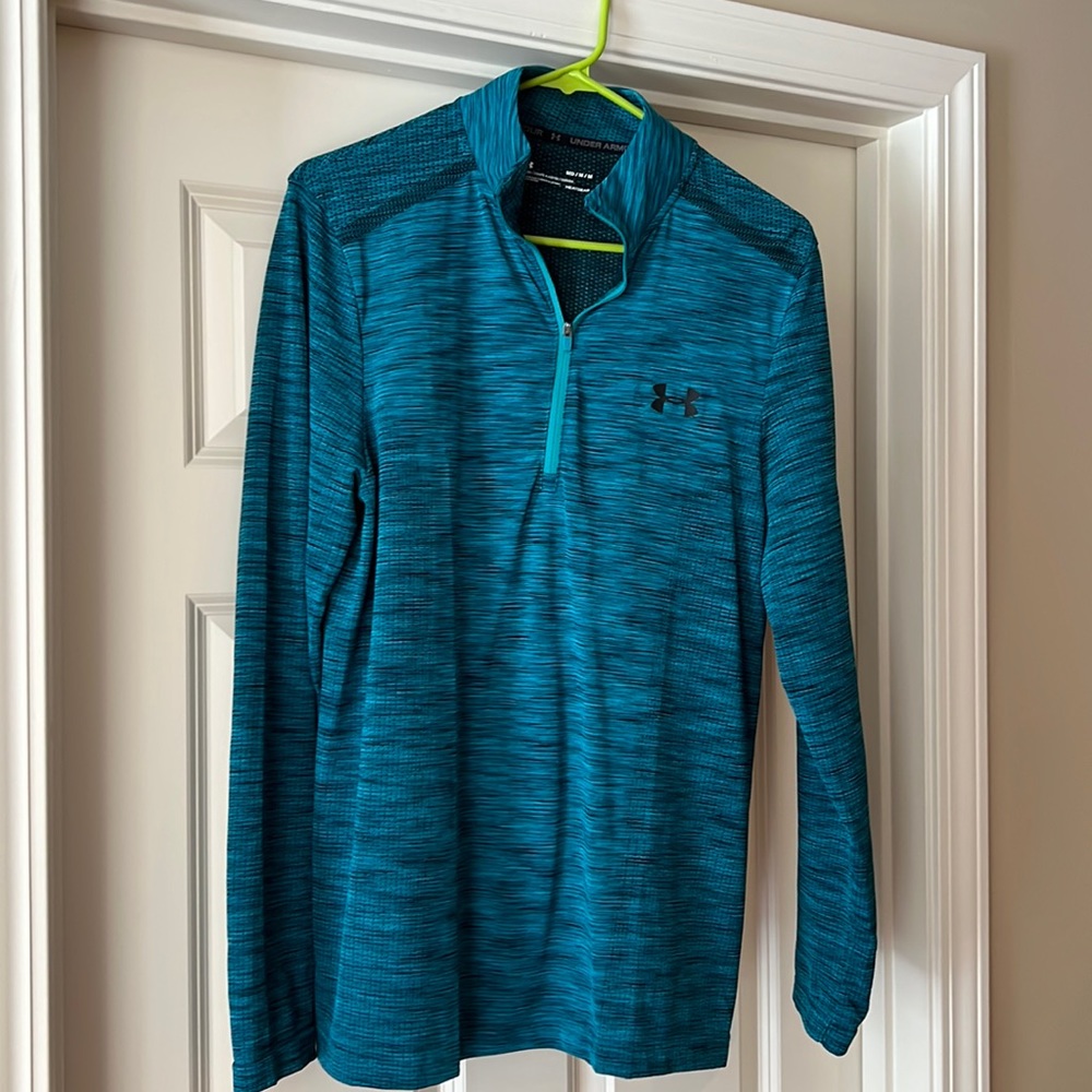 Men’s medium UA Tech 1/4 zip long sleeve